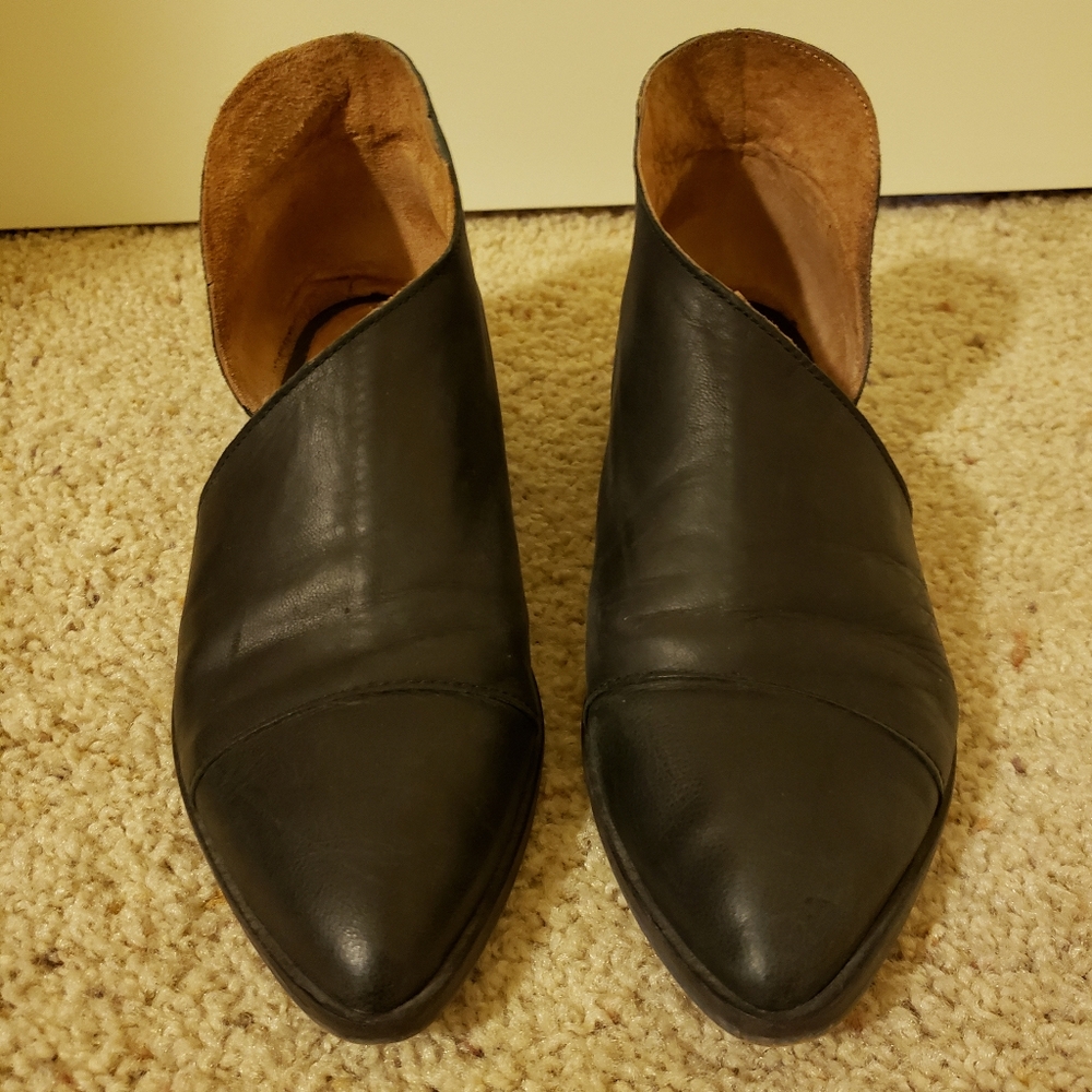 Free People Royale Flat